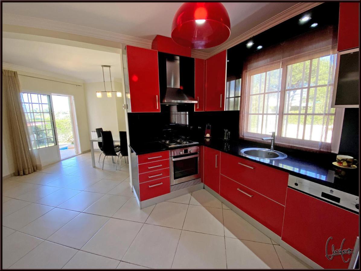 Vila Shakira Villa *